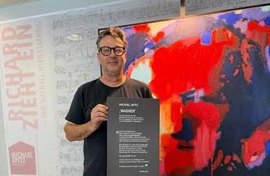 Michael Apitz vor seinem Wagner-Portrait